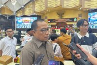 Ketua Panitia Khusus (Pansus) Ranperda Pendidikan, Sarkowi V Zahry. (Foto/Diksiku)