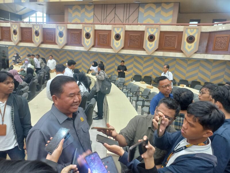 Wakil Ketua DPRD Kaltim, Ekti Imanuel. (Foto/Diksiku)