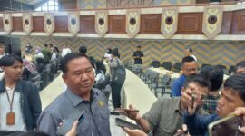 Wakil Ketua DPRD Kaltim Ekti Imanuel. (Foto/Diksiku)