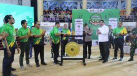 Ketua Komisi III DPRD Kaltim Abdulloh menghadiri pembukaan Kajati Cup 2025 bersama Forkopimda dan KONI Kaltim. (Foto/Hms)
