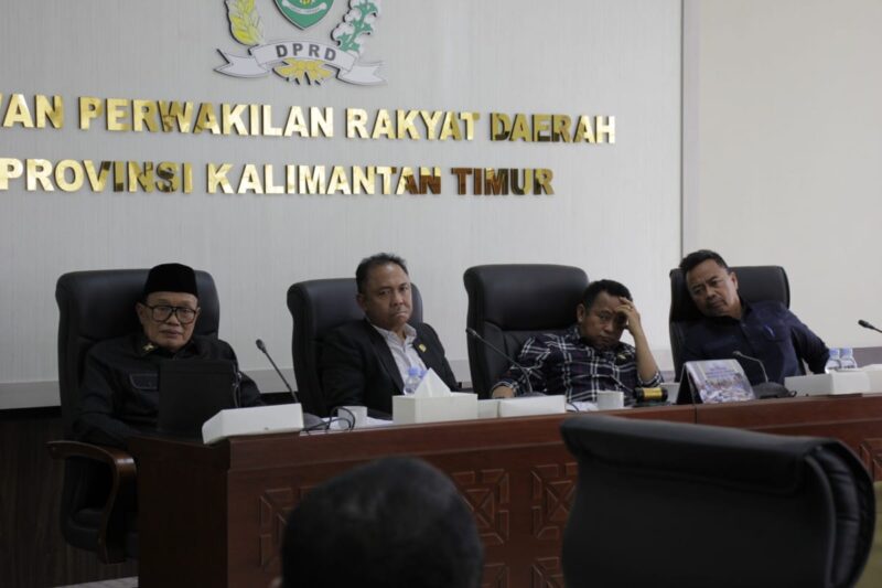 RDP ganti rugi lahan warga di Jalan Rapak Indah dibahas secara mendalam. (Foto/Hms)