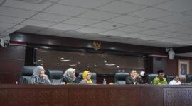 Komisi IV DPRD Kaltim menggelar rapat dengar pendapat (RDP) bersama Pimpinan Wilayah Dewan Masjid Indonesia (DMI) Kaltim. (Foto/Hms)