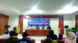 Kakan Kemenag Banggai Suardi Kandjai yang juga Ketua Mabincab PMII Banggai membuka secara resmi MAPABA PMII, Jumat (12/9). (ist)