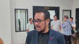 Ketua Komisi II DPRD Kaltim, Sabaruddin Panrecalle. (Foto/Diksiku)