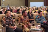 Wakil Ketua DPRD Kalimantan Timur, Ekti Imanuel, menghadiri pembukaan dan ibadah bersama Biro Pelayanan Perempuan Gereja Kemah Injil Indonesia (GKII) Wilayah Kaltim. (Foto/Hms)