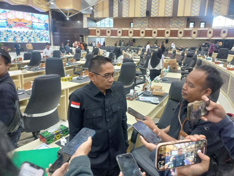 Anggota Komisi II DPRD Kaltim, Firnadi Ikhsan. (Foto/Diksiku)