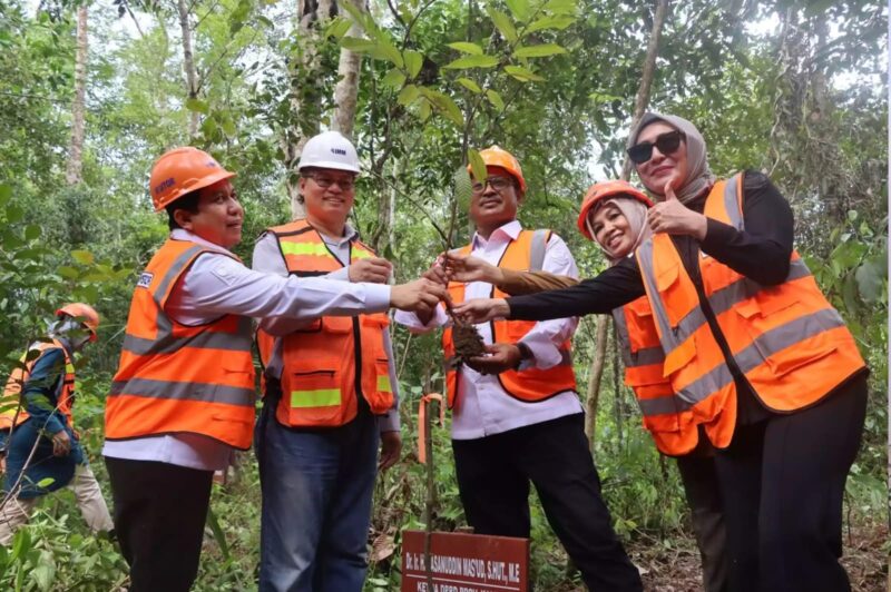 DPRD Kalimantan Timur menegaskan tiga kebutuhan dasar masyarakat—air bersih, energi, dan pupuk—harus menjadi prioritas pembangunan yang nyata dan berkelanjutan. (Foto/Hms)