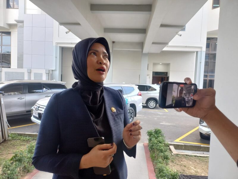 Wakil Ketua III DPRD Kaltim, Yenni Eviliana. (Foto/Diksiku)
