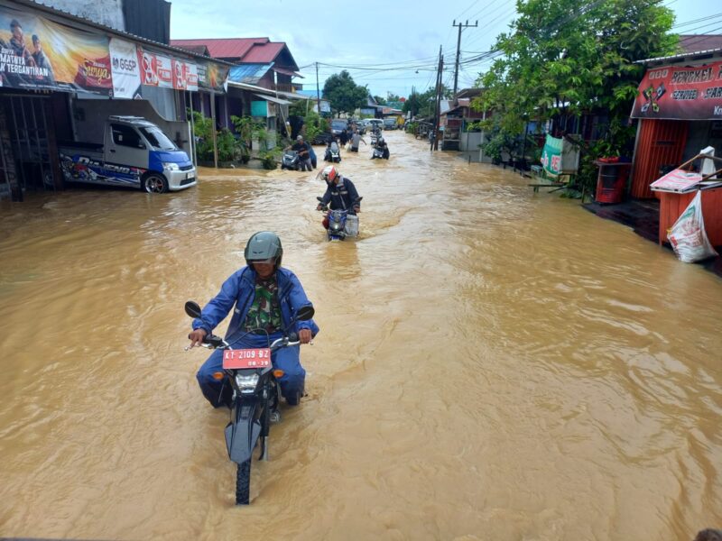 Banjir di sejumlah daerah setiap tahunnya mendapat tanggapan senator Kaltim. (Foto/DOK/Diksiku)