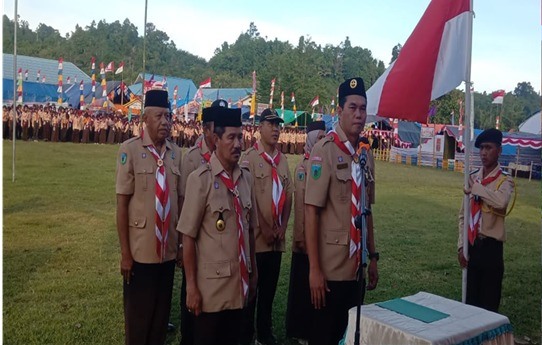 Pembukaan Jambore Ranting Batui Selatan yang digelar di Bumi Perkemahan Lapangan Sepak Bola Desa Sukamaju Satu, Rabu (22/10). (ist).