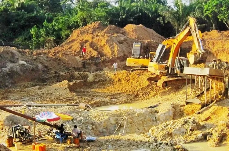 ilustrasi tambang ilegal. (int)