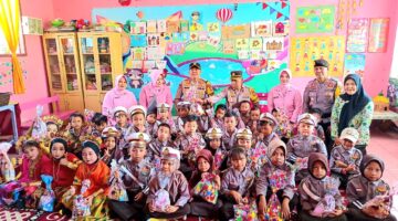 Kapolres Sinjai dan Ketua Bhayangkari Komitmen Perkuat Pendidikan Anak Usia Dini