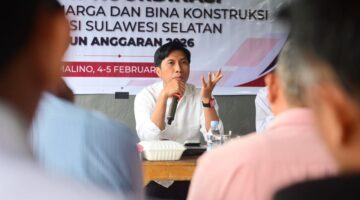 Kepala Dinas Bina Marga dan Bina Konstruksi (DBMBK) Provinsi Sulawesi Selatan, Ir. H. Andi Ihsan. S.T., M.M