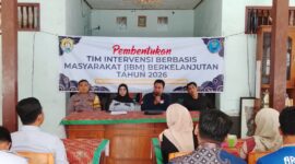 Pembentukan Tim Intervensi Berbasis Masyarakat (IBM) Berkelanjutan Tahun 2026 di Balai Desa Plantaran, Kecamatan Kaliwungu Selatan, Kendal, Jumat (27/02). (DIKSIKU/Rizal)