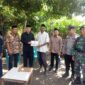 Pemerintah Provinsi Sulawesi Selatan melalui Dinas Sosial Sulsel menyalurkan bantuan kepada warga terdampak bencana angin puting beliung di Kelurahan Maradekaya, Kecamatan Pattallassang, Kabupaten Takalar, Kamis (5/3/2026).