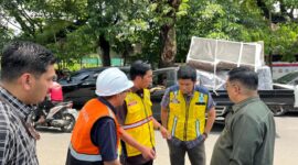 kepala Dinas Bina Marga dan Bina Kontruksi Provinsi Sulawesi Selatan Ir. H. Andi Ihsan. S.T., M.M bersama Kasatgas 4.2 Deputi Kordinasi dan Supervisi KPK RI Tribudi Rochmanto dan Tim melaksanakan pertemuan dan kunjungan lapangan di lokasi Proyek Multi Years Contrak di Jln. Hertasning, Makassar dan Jln. Aeropala, Kabupaten Gowa. Selasa, 10 Maret 2026.