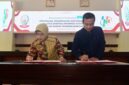 Gubernur Sulawesi Selatan, Andi Sudirman Sulaiman bersama Kepala Badan Pusat Statistik (BPS) RI, Amalia Adininggar Widyasanti menandatangani Memorandum of Understanding (MoU) berlangsung di Ruang Rapat Pimpinan Kantor Gubernur Sulawesi Selatan, Makassar, Jumat (13/3/2026).