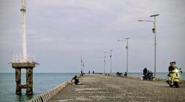 Pelabuhan Pattiro Bajo, Kecamatan Sibulue Kabupaten Bone, Sulawesi Selatan. 