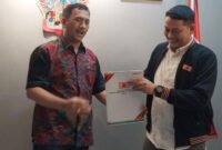 Rudi Juniawan Hamka (kanan) bersama I Gede Pasek Suardika. (ist)
