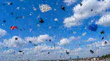 Mirip Cappadocia, Sampah Plastik di TPA Antang Terbang Bebas, Lingkungan Terancam