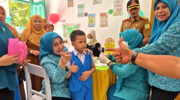 Ketua Tim Penggerak PKK Sinjai Turun Pantau Pelaksanaan ORI Campak