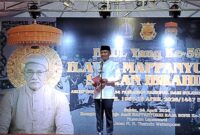 Bupati Bone Andi Asman Sulaiman dalam peringatan Haul ke-59 Andi Mappanyukki, Sabtu (5/4). (Diksiku/Idhul)