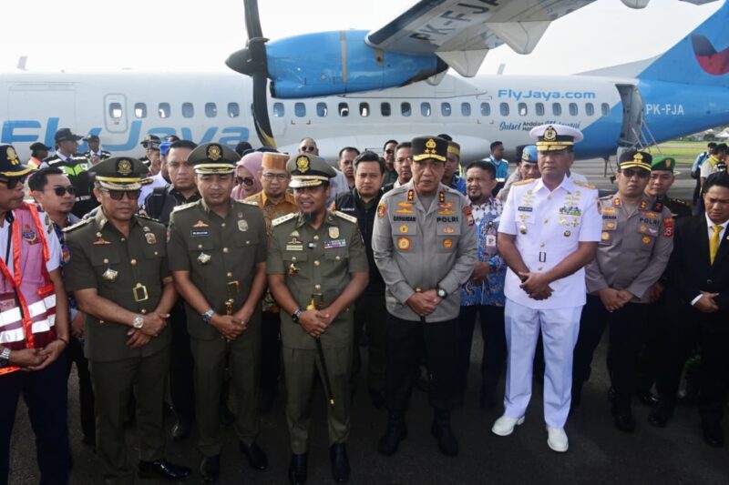 Soft launching penerbangan rute Makassar-Masamba. (ist)