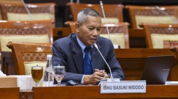 Dari Amal Hingga Selingkuhan, Ini Cara Koruptor Menyembunyikan Uang Haram