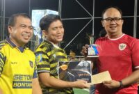 Ketua DPRD Bontang Andi Faizal Sofyan Hasdam (tengah). (ist)