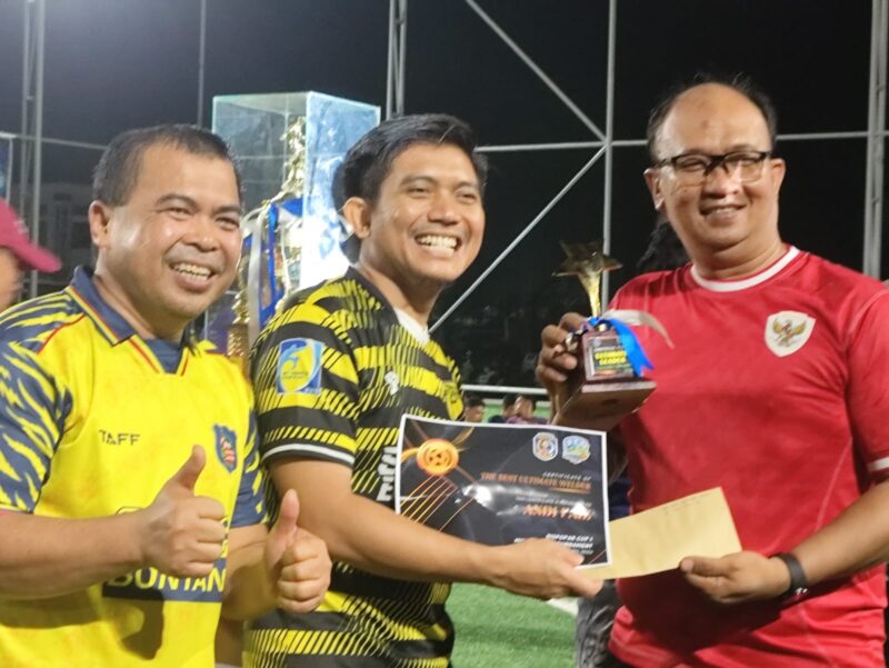 Andi Faiz dinobatkan sebagai “The Best Ultimate Leader