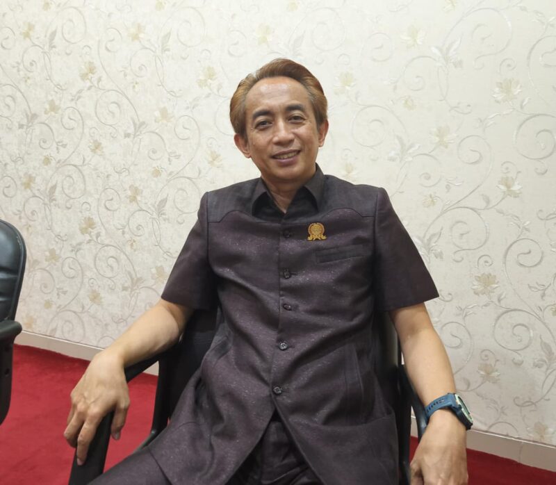 Ketua Komisi B DPRD Kota Bontang, H. Rustam. (ist)