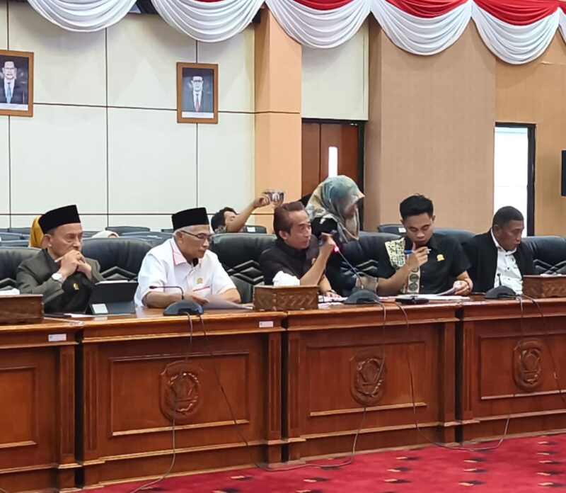 Ketua Komisi B DPRD Bontang, Rustam. (ist)
