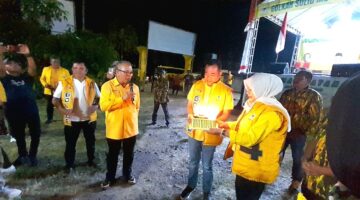 Ilham Arief Sirajuddin Berikan Kejutan Ketua Fraksi Golkar DPRD Andi Rusmiati Rustham Ultah ke-53 Tahun