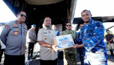 Gubernur Sulsel bersama Forkopimda Kirim Kurang Lebih 30 Ton Bantuan Kemanusiaan untuk Korban Gempa NTT. (ist)
