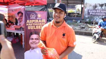 Warga Sulsel Berburu Sembako Murah. (ist)