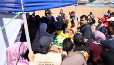 Anggota DPR RI Andi Amar Ma'ruf Sulaiman meninjau langsung Pasar Pangan Murah, Minggu (16/8/2026). (ist)