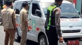 Sekretaris Daerah Kabupaten Sinjai memimpin langsung operasi penertiban Pajak Kendaraan Bermotor (PKB). (ist)