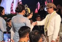 Andre Taulany dan Amanda Rigby Resmi Jadi Suami Istri. (int)