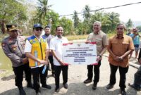 Tinjau Irigasi di Pinrang, Gubernur Sulsel Janjikan Dukungan Pompa Lebih Besar. (ist)