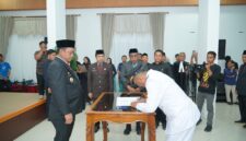 Bupati Luwu Lantik 33 Pejabat Administrator dan Pengawas. (ist)