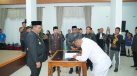 Bupati Luwu Lantik 33 Pejabat Administrator dan Pengawas. (ist)