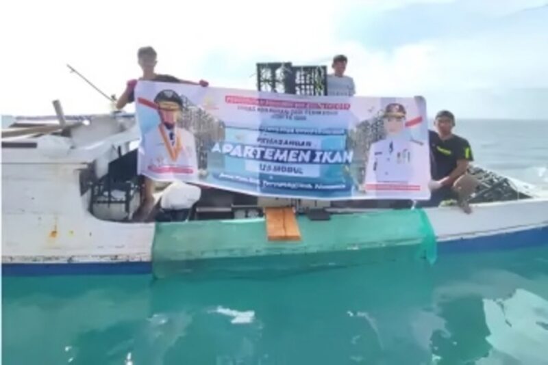 Nelayan terbantu dengan program apartemen ikan. (ist)