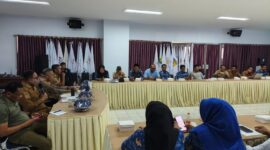 Wabup Andi Akmal Pasluddin pimpin rapat persiapan pembukaan Porprov XVIII Sulsel 2026. (ist)