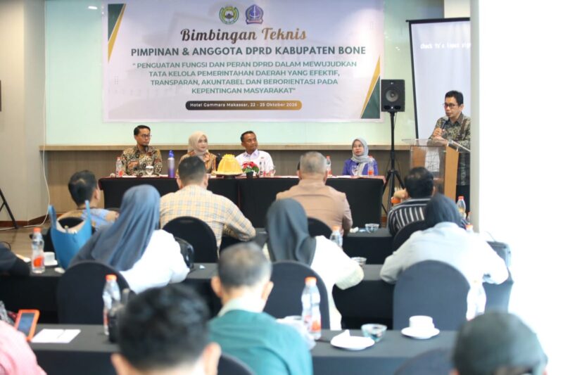 Bimtek DPRD Bone di Makassar. (ist)
