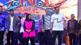 Hadiri Festival Pinisi XVI, Bupati Sinjai Dorong Budaya Jadi Magnet Wisata. (ist)