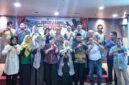 Bupati Sinjai Ratnawati Arif (depan;paling pendek). (ist_