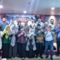 Bupati Sinjai Ratnawati Arif (depan;paling pendek). (ist_