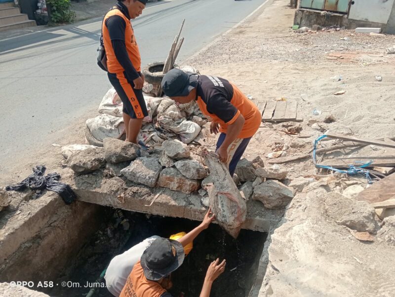 Bertahun-tahun Dikeluhkan Warga, Drainase Paccerakkang Kini Dibongkar. (ist)
