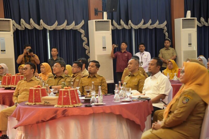 Bupati Soppeng Hadiri Pelepasan Bantuan Susu untuk Masyarakat di 24 Kabupaten/Kota se-Sulsel. (ist)